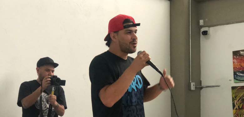 Ali Aka Mind cantante de rap en IDIPRON