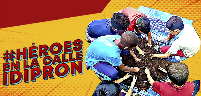 Niños y niñas participando en actividades con la naturaleza